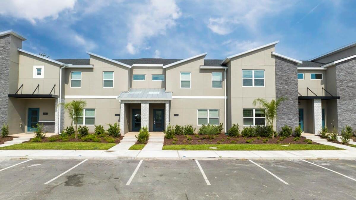 Gorgeous 4Bd With Pool At Storey Lake Resort 4475 Kissimmee Eksteriør bilde