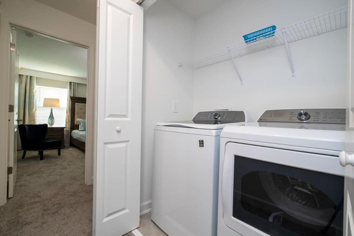 Gorgeous 4Bd With Pool At Storey Lake Resort 4475 Kissimmee Eksteriør bilde