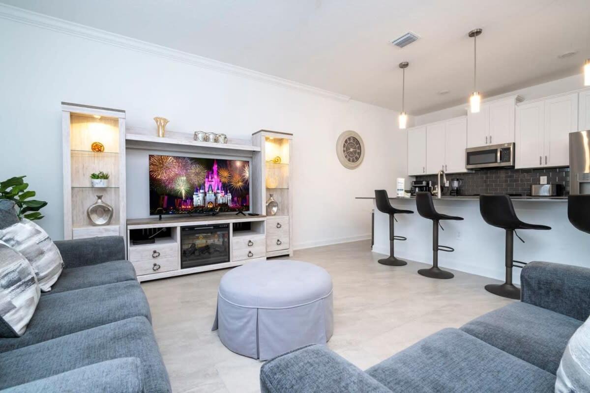 Gorgeous 4Bd With Pool At Storey Lake Resort 4475 Kissimmee Eksteriør bilde